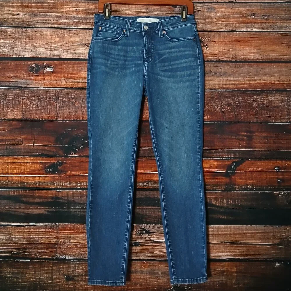 Levis Signature Gold Jeans 8 Short Skinny Totally Shaping Blue Denim Stretch - Picture 2 of 9